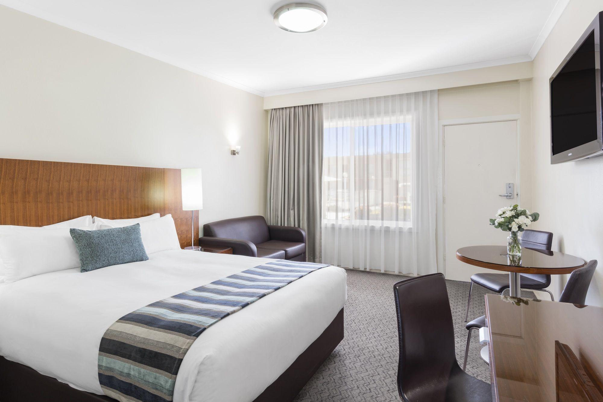 Breakfree Queanbeyan Motel Bagian luar foto