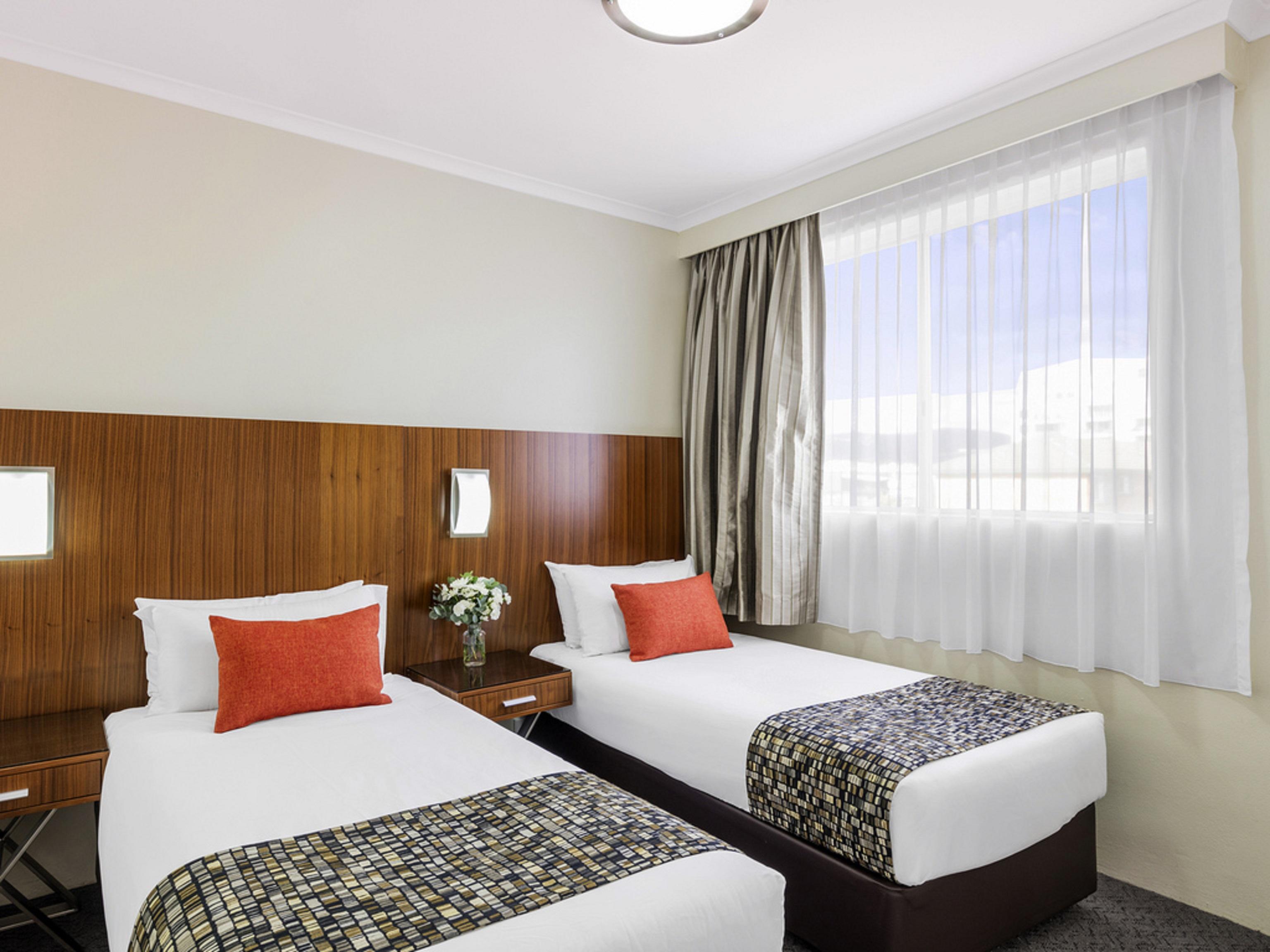 Breakfree Queanbeyan Motel Bagian luar foto