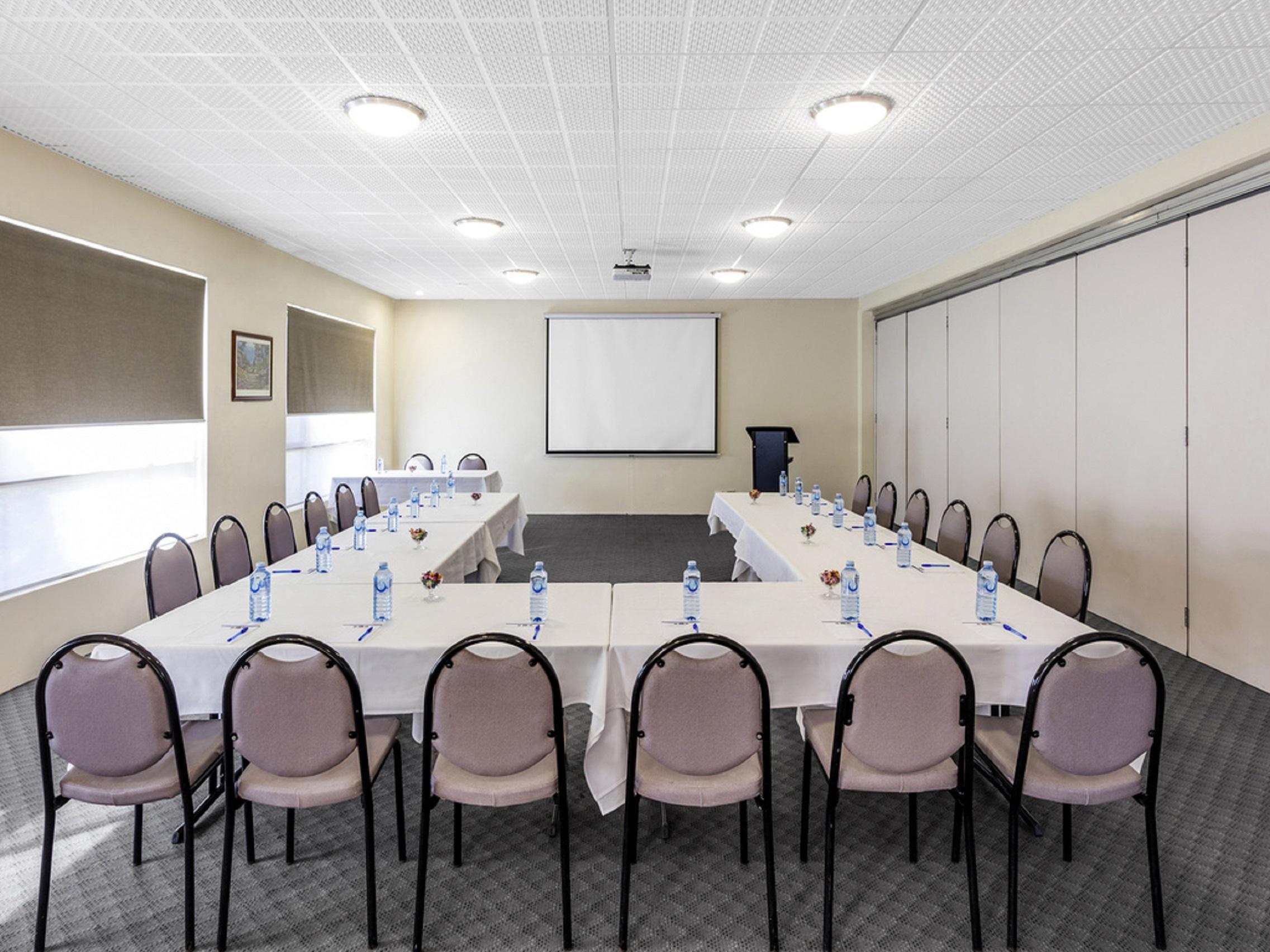 Breakfree Queanbeyan Motel Bagian luar foto