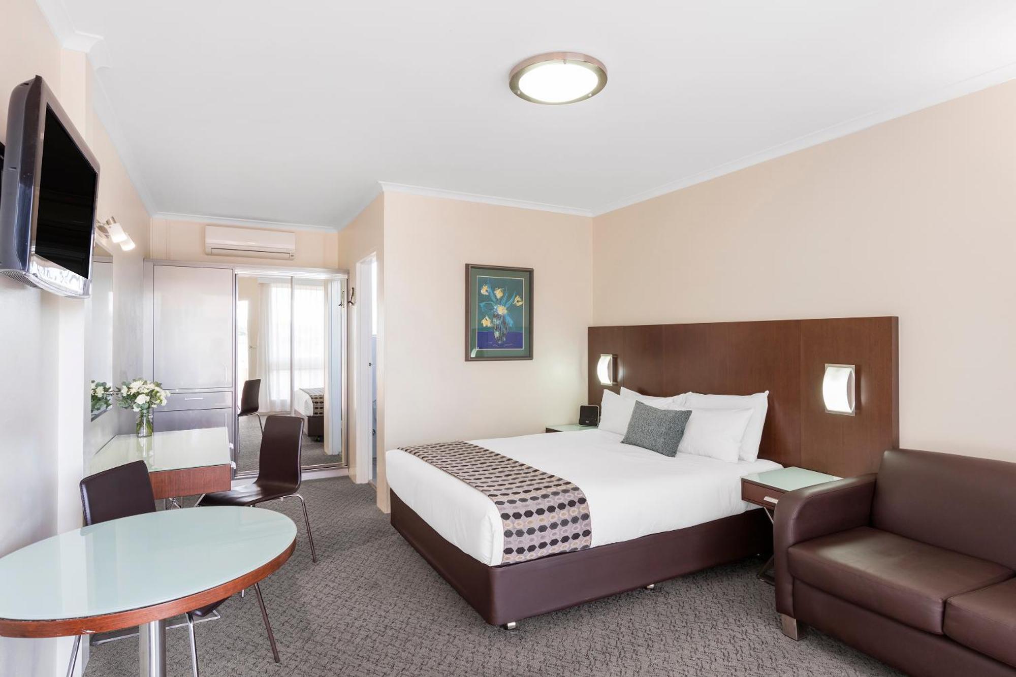 Breakfree Queanbeyan Motel Bagian luar foto